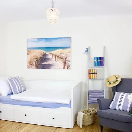 Strandnahe Mit 3 Schlafzimmern Und Balkon, Vergissmeinnicht 02, * Binz