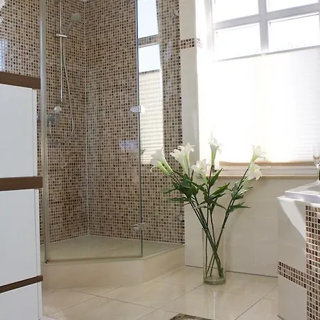 Strandnahe Mit 3 Schlafzimmern Und Balkon, Vergissmeinnicht 02, Apartamento